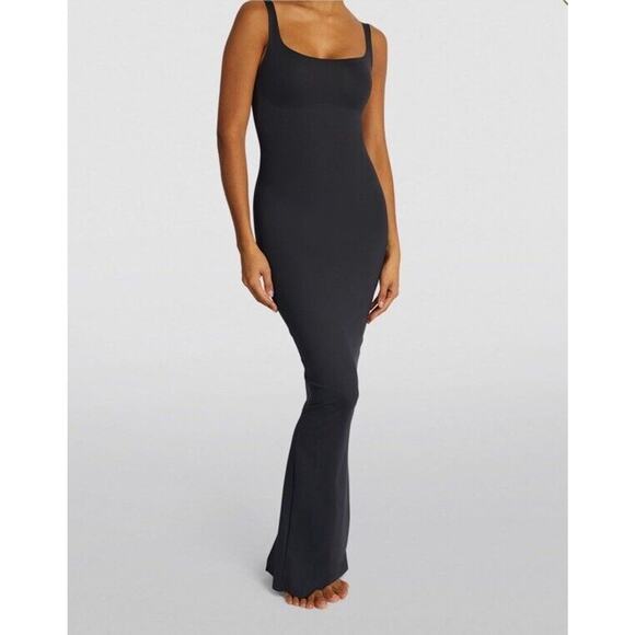 SKIMS Fits Everybody Long Slip Onyx/black  Dress Size Medium - Picture 1 of 5